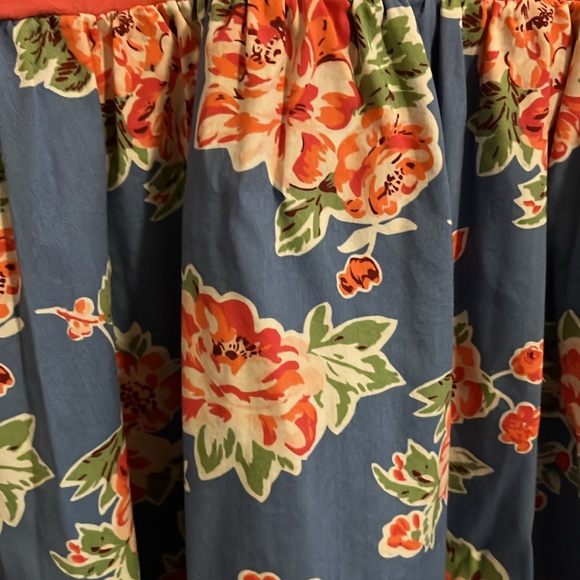 435 Abigail Dress. Great condition. Barely worn. No flaws. - Picture 4 of 4